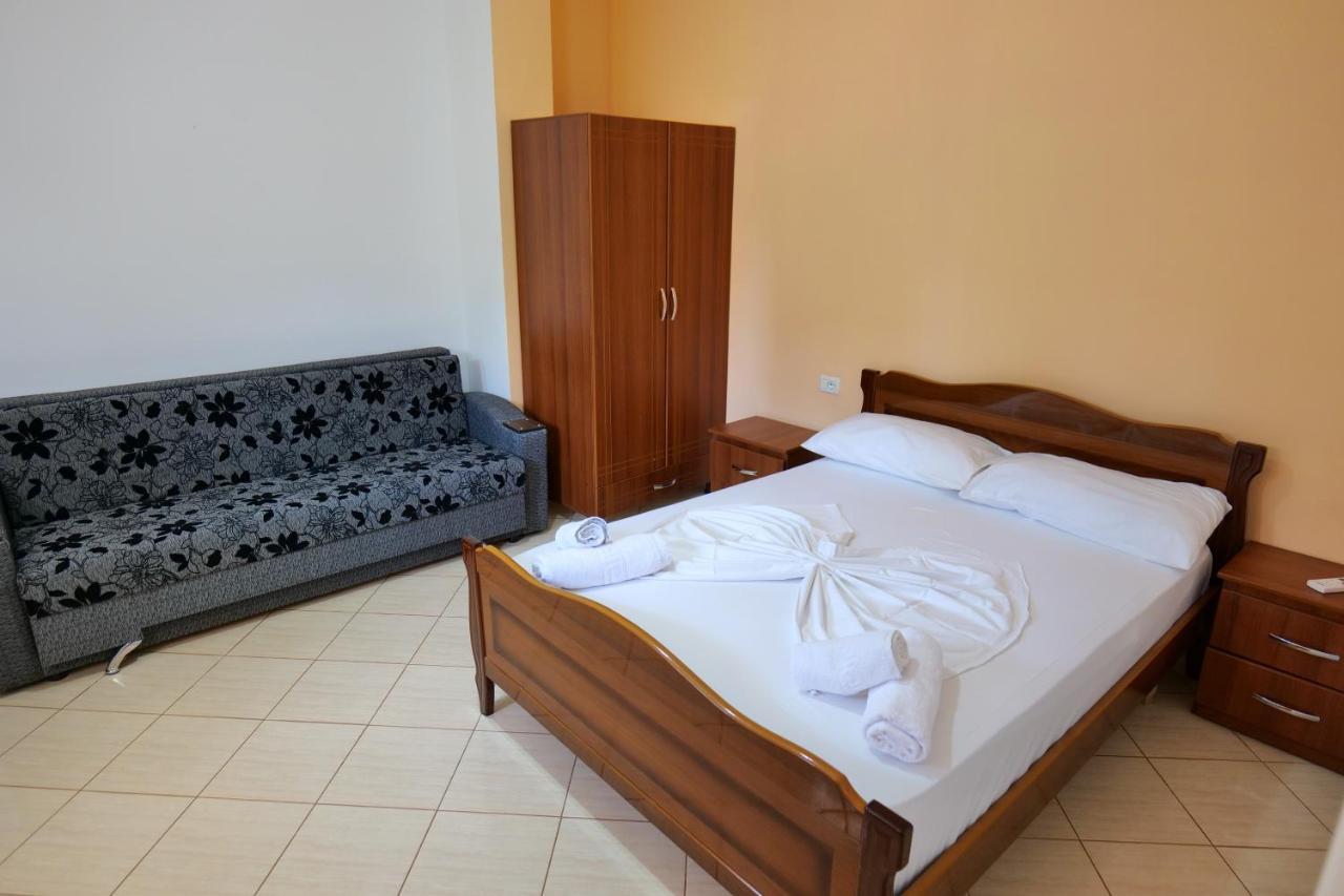 Ilias House Hotel Ksamil Kültér fotó